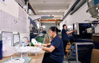 塑料成型工程如何運作？